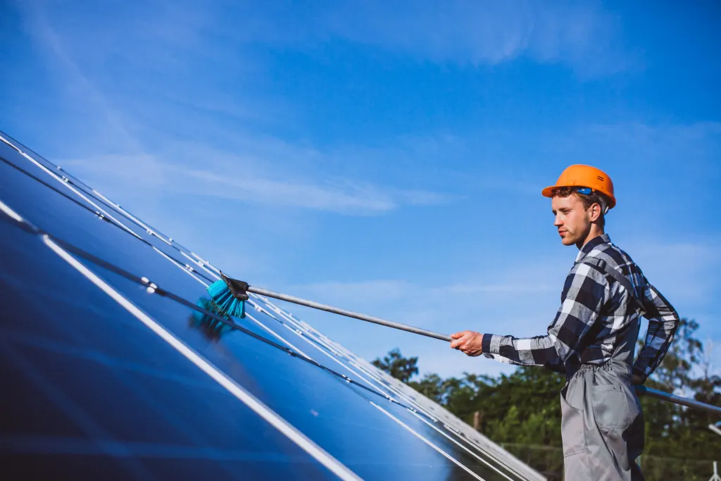Solar Panel Cleaning Services In Chennai Cost Benefits Best Time To Clean 2