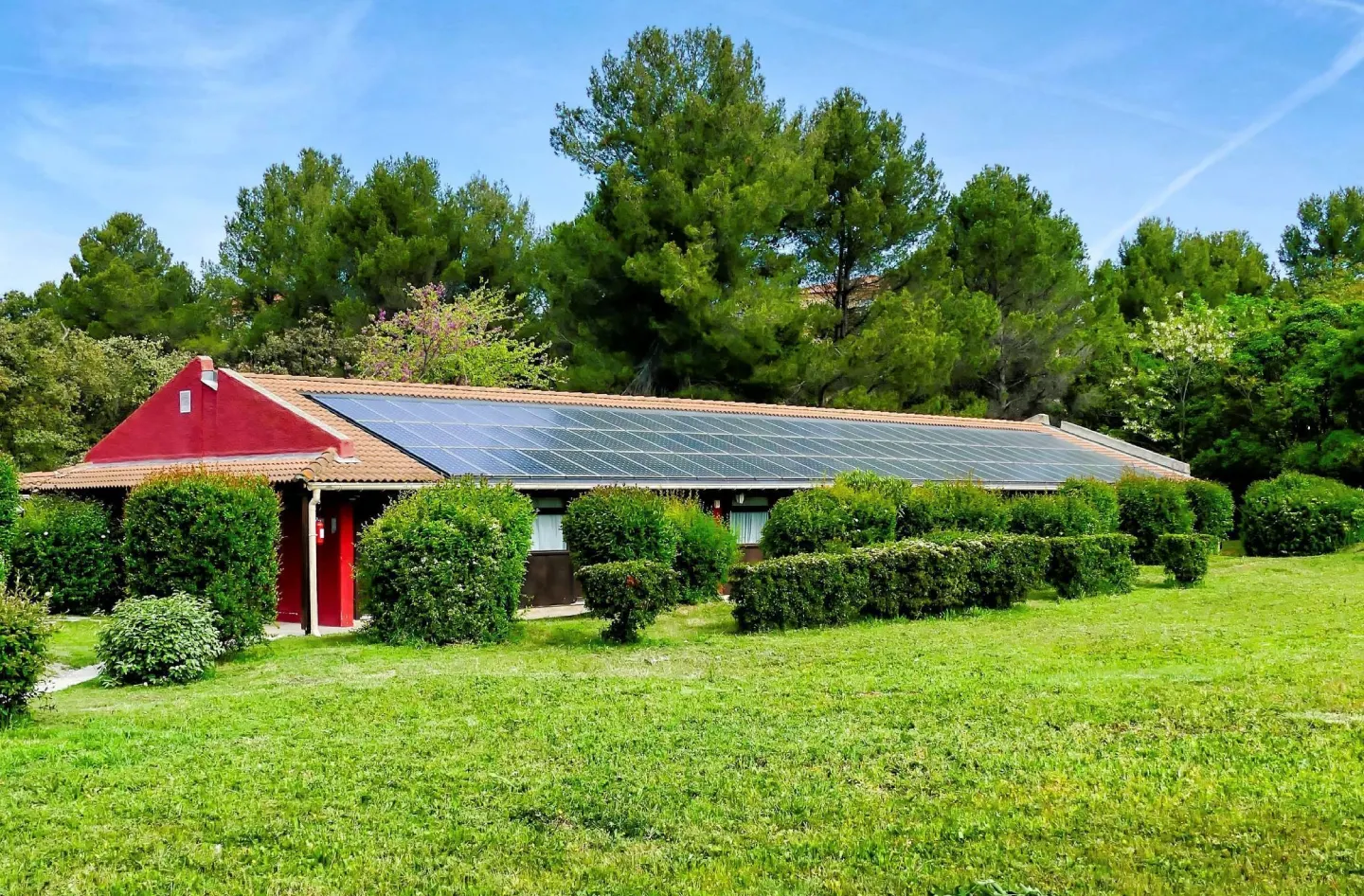 PM Surya Ghar Muft Bijli Yojana 2026 – Complete Rooftop Solar Subsidy Guide